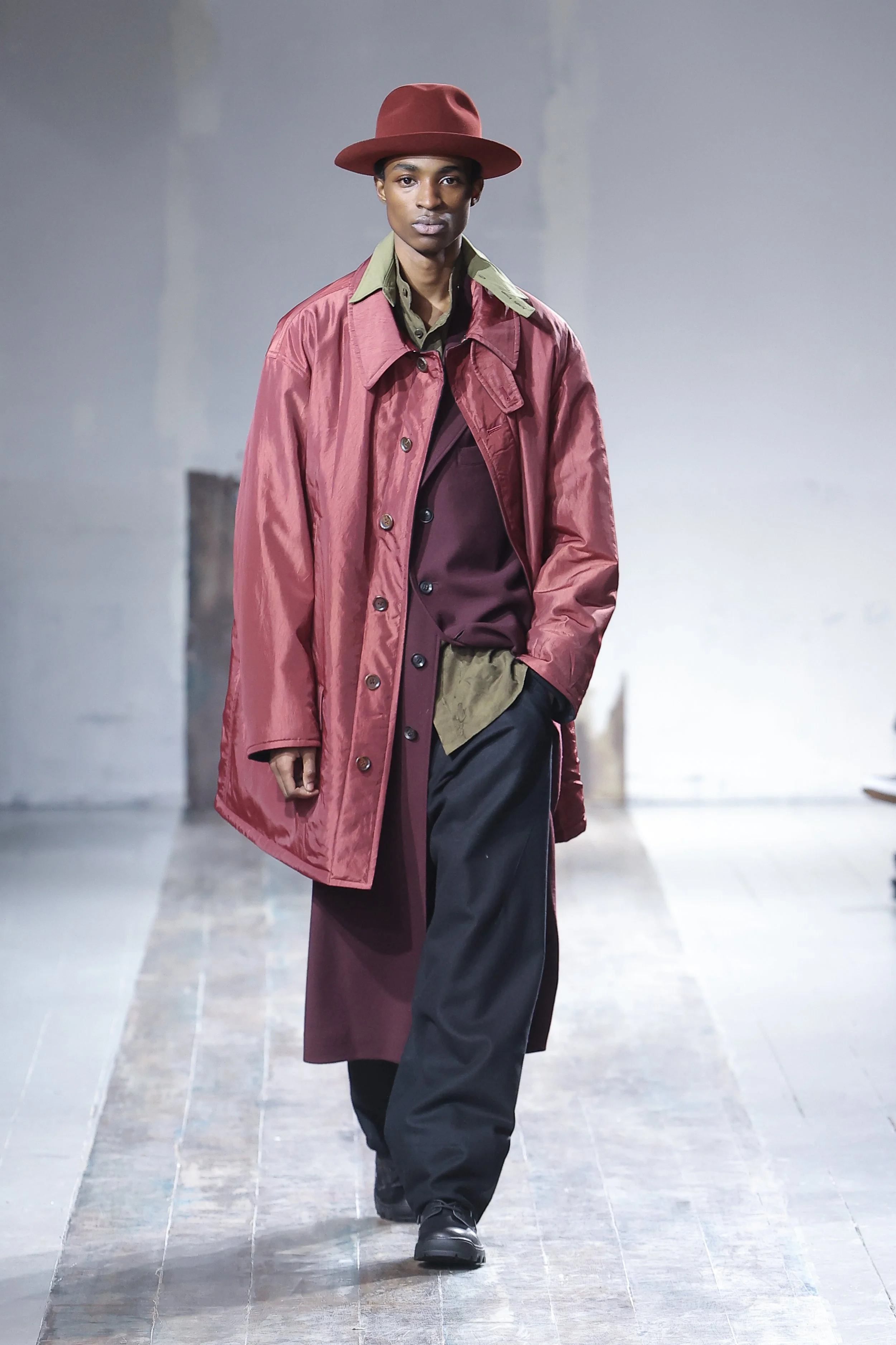 PFW: Yohji Yamamoto Fall 2024 Collection — KOLOR MAGAZINE